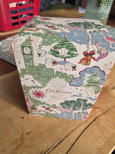 Cath kidston snow globe london - cath,