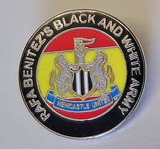 Newcastle United Pin Badge - Rafa Benitez🔥