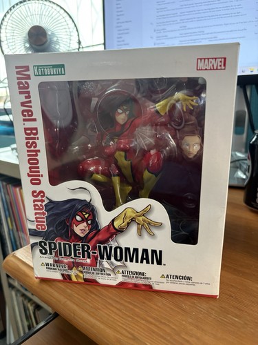 Spider woman kotobukiya - spider,