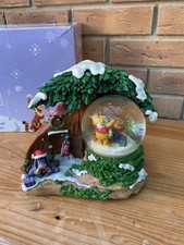 Disney Large Musical Snow Globe Pooh Tigger Piglet Boxed