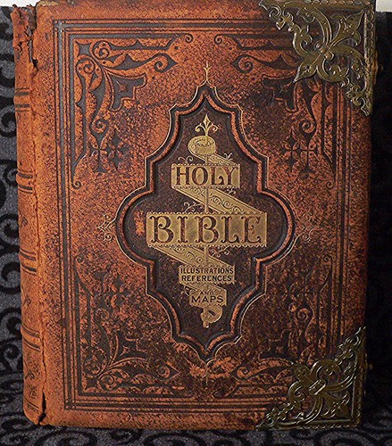 Illust family bible old - family,