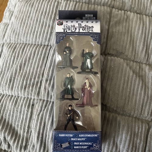 Harry potter figures nano - potter,