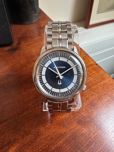 1971 bulova accutron blue dial - bulova,