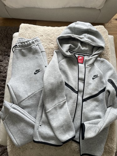 Boys grey nike - tech, fleece