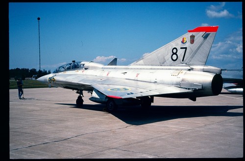 Bh093 genuine k64 aircraft - genuine,
