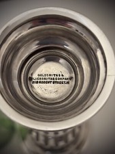 Antique Silver Goldsmiths & Silversmiths Vase & Green Glass Liner 1909 *EX COND*