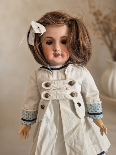 Antique french doll tête - antique,