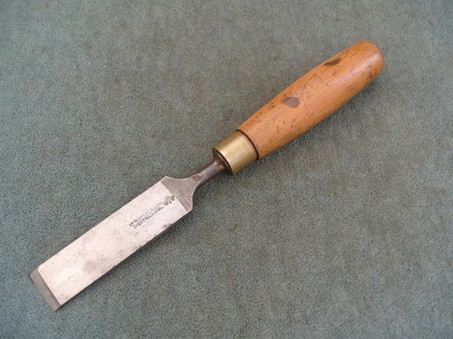 Wide firmer chisel - wide,