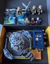 Lego Doctor Who 21304 and