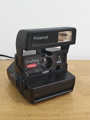 Polaroid 600 one - 600, retro