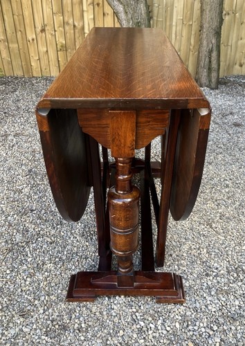 Vintage art deco dining table - deco,