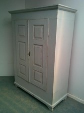 A Lovely Painted Light Grey Antique / Old Pine Georgian 1 Piece Hall Wardrobe