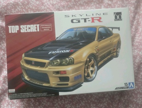 Scale aoshima nissan - 1:24,