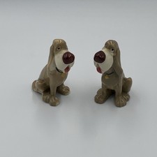 Wade Whimsies Hat Box Lady & The Tramp Trusty Bloodhound Dog Figurines x 2
