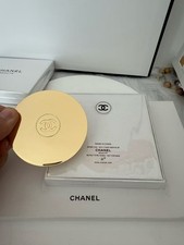 2025-UK-Golden-Beaute-Round-Folding-Travel-Mirror-VIP-Gift-NEW