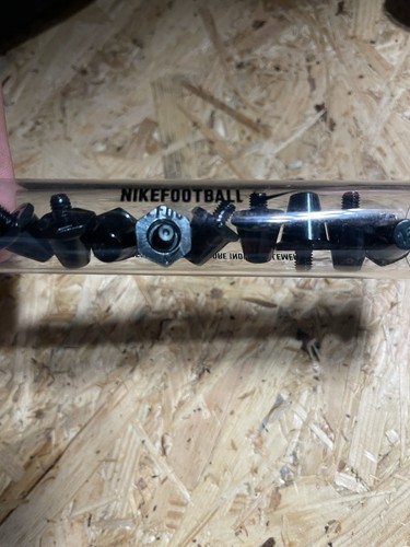 Nike replacement studs - nike,