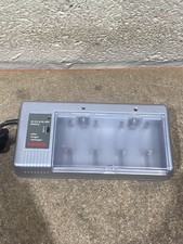 UNiROSS RC100926 Ni-Cd Ni-MH