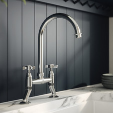 Astini Victoria Traditional