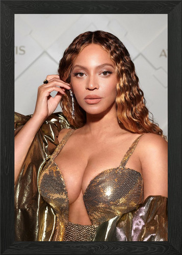 Beyonce golden dress - beyonce, in