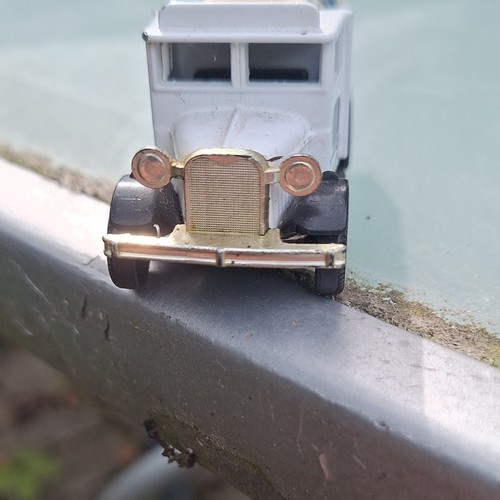 Corgi classics morris 1932 - corgi,
