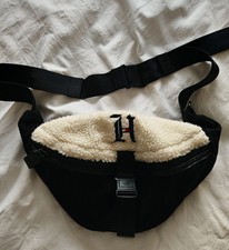 Tommy Hilfiger bum bag black