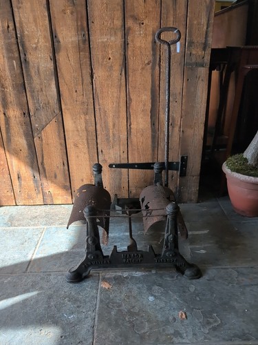 Antique 1800 cast iron - antique,