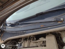 front wiper arm rh RENAULT