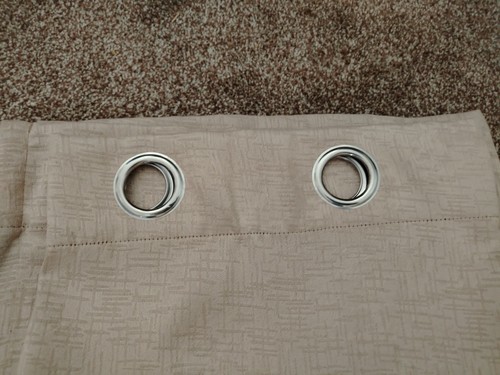 Curtains beige x 72 - ,, 72"l