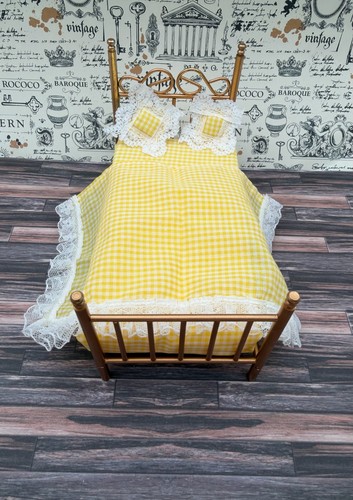 Dolls house 12th - dolls, brass