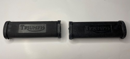 Triumph pillion footrest - pillion,