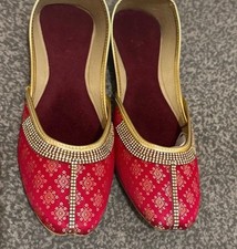 Women’s Khussa Shoes