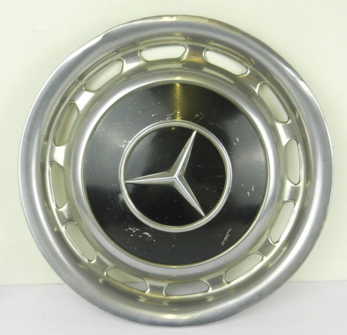 Mercedes w123 hub - mercedes,