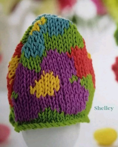 Vibrant egg cosy knitting - vibrant,