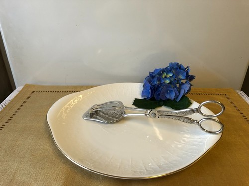 Vintage silver plated pastry - vintage,