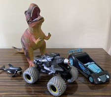 Bundle 2 Vehicles + Large