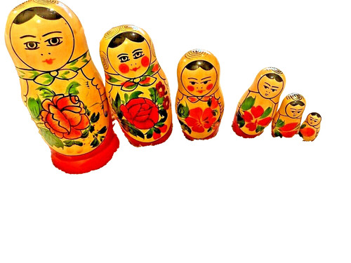 Russian nesting dolls hand - nesting, (6)hand