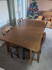 Superb Edwardian Table and