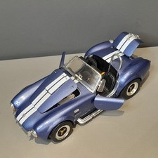 SHELBY COBRA 427 SC Semi-Competition 1:18 Scale Detailed Diecast Metal Model Car