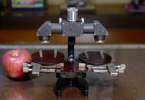 Microscope antique vintage - microscope,