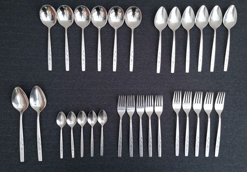 29pcs vintage retro kitsch - 29pcs,