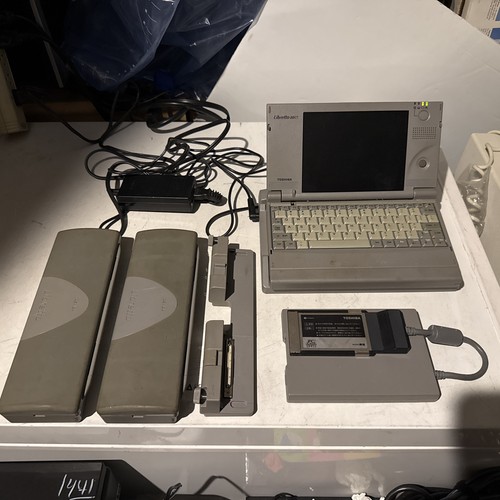 Vintage toshiba libretto - vintage, 50ct