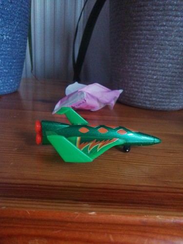Matchbox airplane 2011 - airplane,