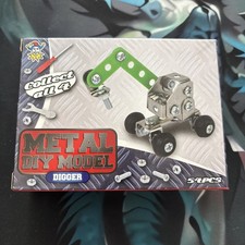 Metal diy model - model, digger