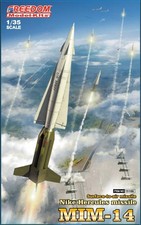 Freedom Model 1/35 MIM-14 Nike