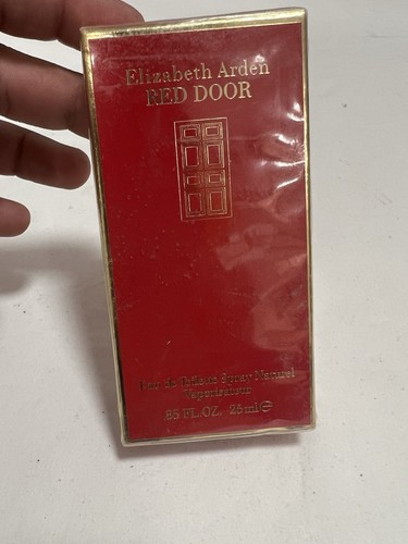 Elizabeth arden red - -,