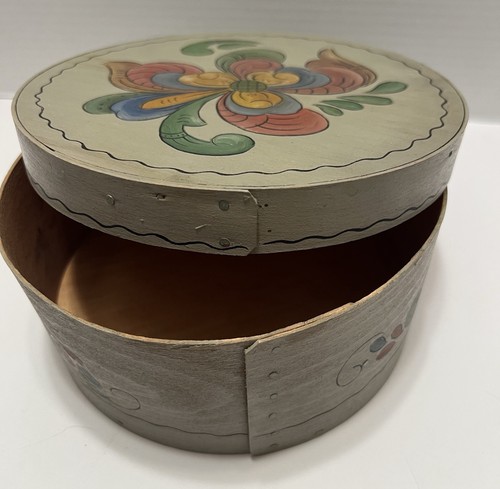 Bentwood box norwegian folk - box,,