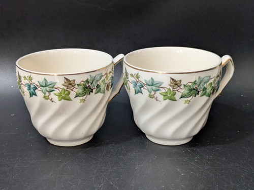 Pair vintage ivy leaf - pair,