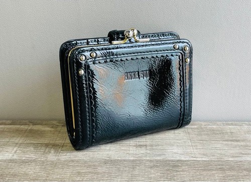 Anna sui black fold - anna,