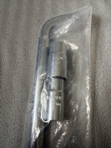 Extendable wheel wrench - extendable,