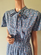 Vintage Blue Floral Cotton Tea